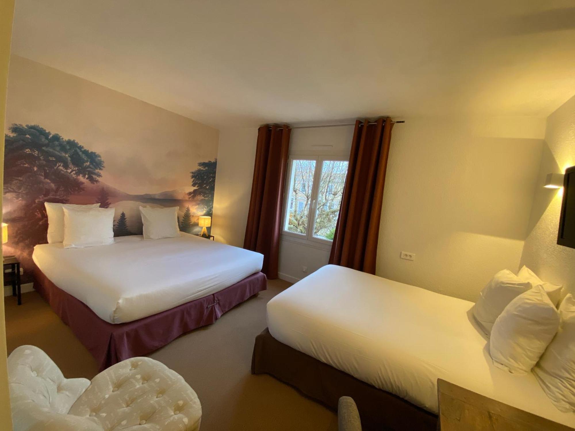Logis Hotel Medieval, Montelimar Nord Rochemaure Экстерьер фото